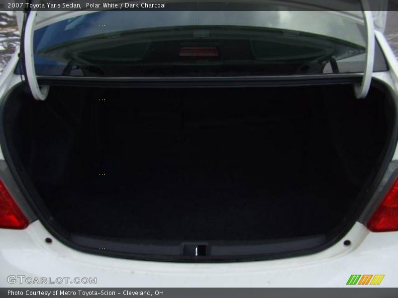 Polar White / Dark Charcoal 2007 Toyota Yaris Sedan