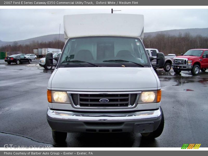 Oxford White / Medium Flint 2007 Ford E Series Cutaway E350 Commercial Utility Truck