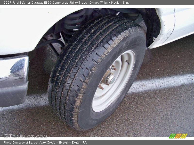 Oxford White / Medium Flint 2007 Ford E Series Cutaway E350 Commercial Utility Truck