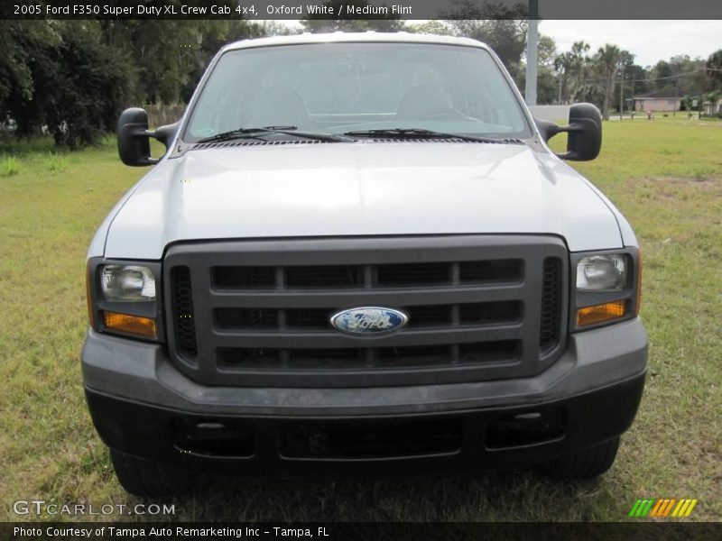 Oxford White / Medium Flint 2005 Ford F350 Super Duty XL Crew Cab 4x4