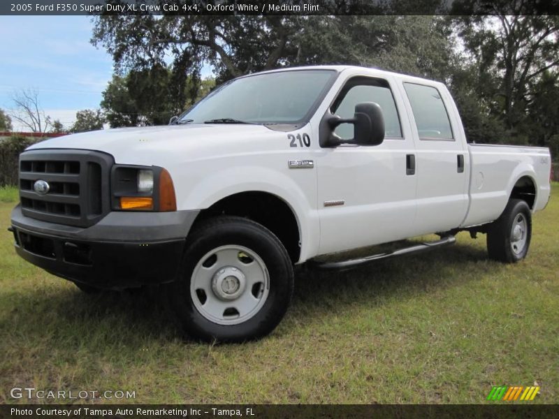 Oxford White / Medium Flint 2005 Ford F350 Super Duty XL Crew Cab 4x4