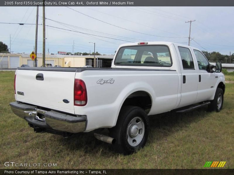 Oxford White / Medium Flint 2005 Ford F350 Super Duty XL Crew Cab 4x4