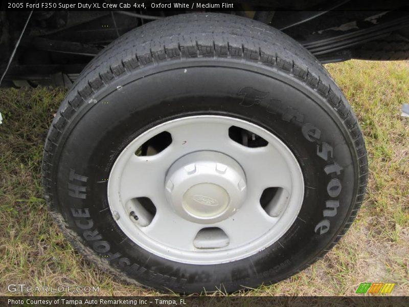 Oxford White / Medium Flint 2005 Ford F350 Super Duty XL Crew Cab 4x4