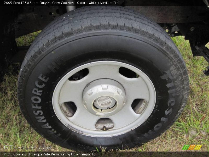 Oxford White / Medium Flint 2005 Ford F350 Super Duty XL Crew Cab 4x4
