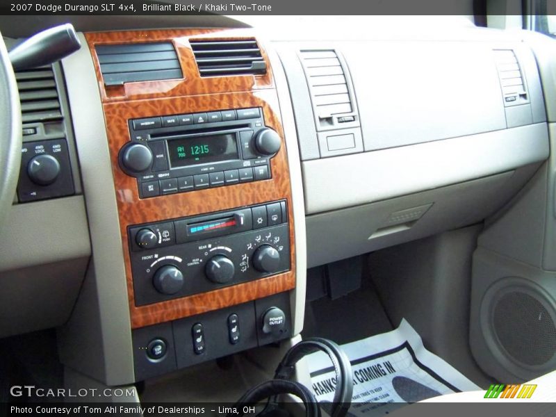 Brilliant Black / Khaki Two-Tone 2007 Dodge Durango SLT 4x4