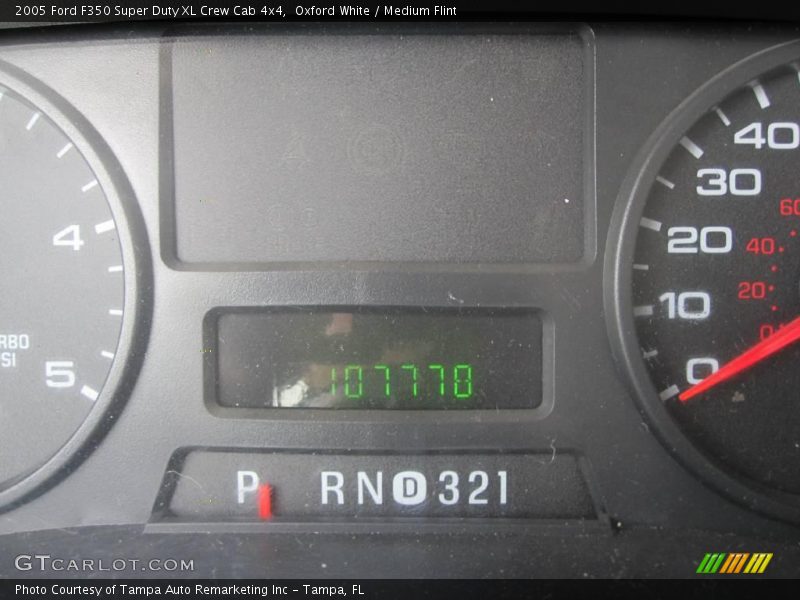 Oxford White / Medium Flint 2005 Ford F350 Super Duty XL Crew Cab 4x4