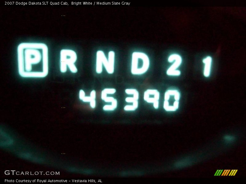 Bright White / Medium Slate Gray 2007 Dodge Dakota SLT Quad Cab