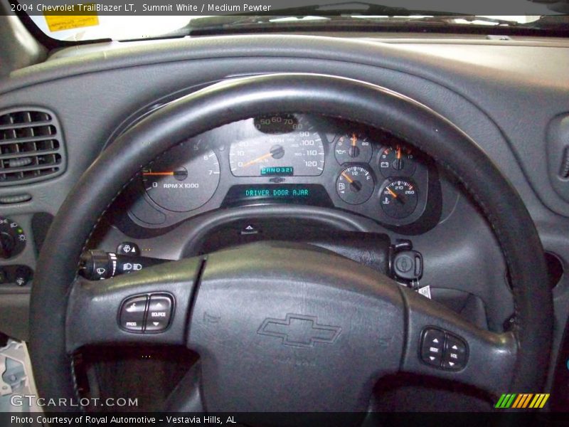 Summit White / Medium Pewter 2004 Chevrolet TrailBlazer LT