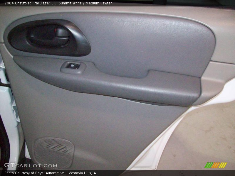 Summit White / Medium Pewter 2004 Chevrolet TrailBlazer LT