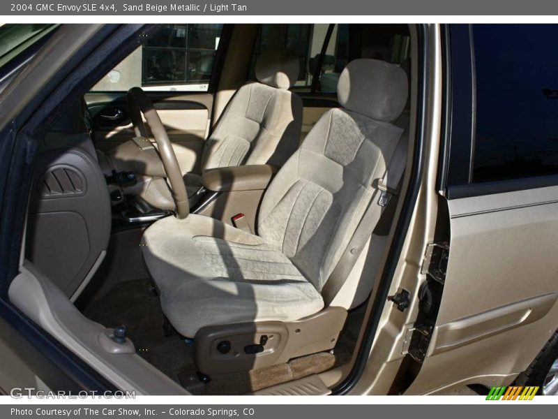 Sand Beige Metallic / Light Tan 2004 GMC Envoy SLE 4x4