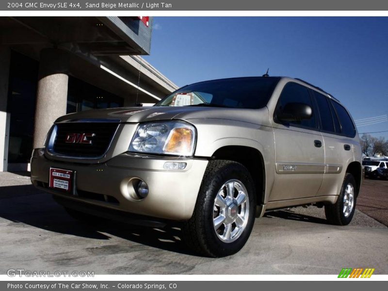 Sand Beige Metallic / Light Tan 2004 GMC Envoy SLE 4x4