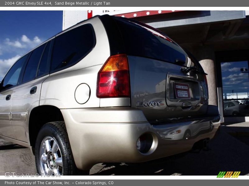 Sand Beige Metallic / Light Tan 2004 GMC Envoy SLE 4x4