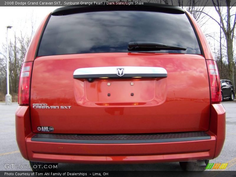 Sunburst Orange Pearl / Dark Slate/Light Shale 2008 Dodge Grand Caravan SXT