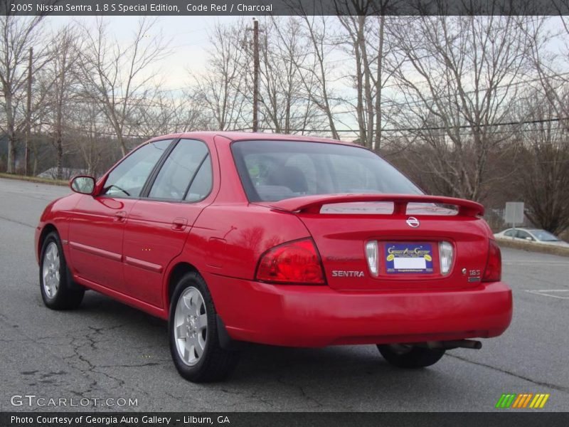 Code Red / Charcoal 2005 Nissan Sentra 1.8 S Special Edition