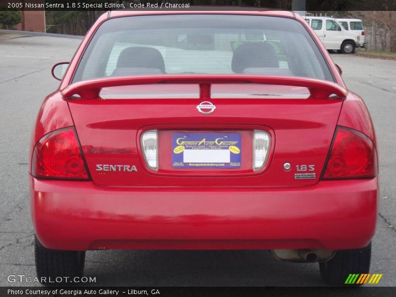 Code Red / Charcoal 2005 Nissan Sentra 1.8 S Special Edition