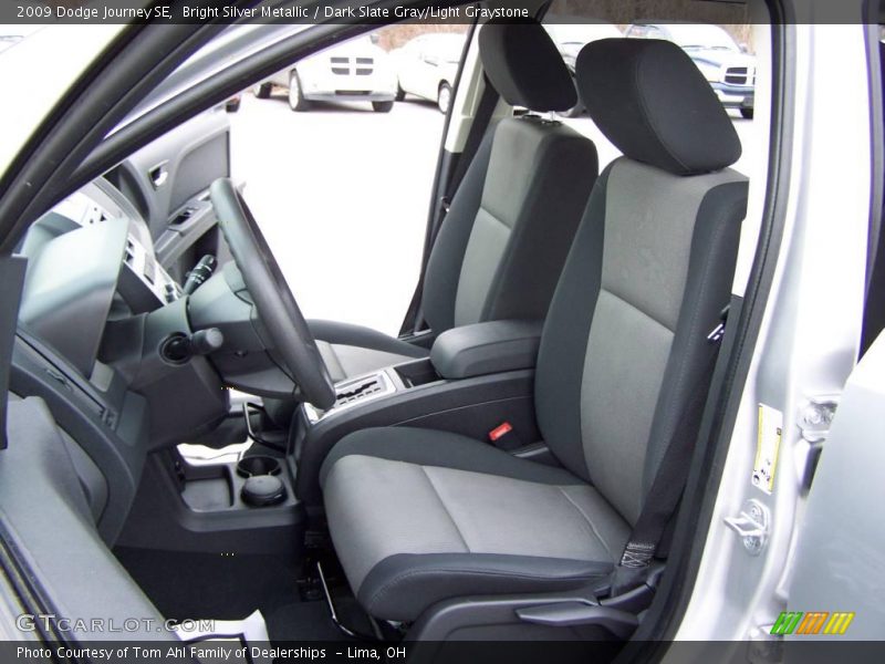 Bright Silver Metallic / Dark Slate Gray/Light Graystone 2009 Dodge Journey SE
