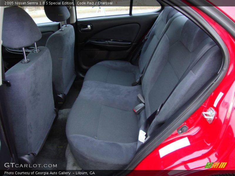 Code Red / Charcoal 2005 Nissan Sentra 1.8 S Special Edition