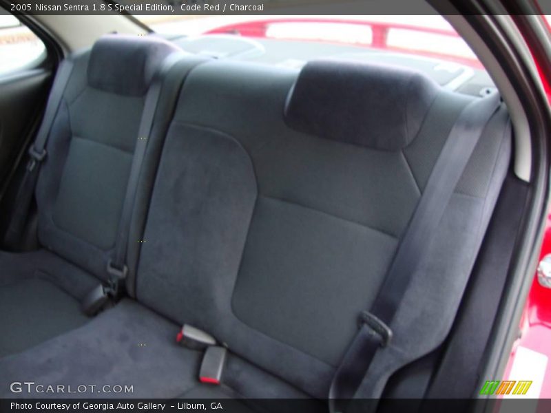 Code Red / Charcoal 2005 Nissan Sentra 1.8 S Special Edition