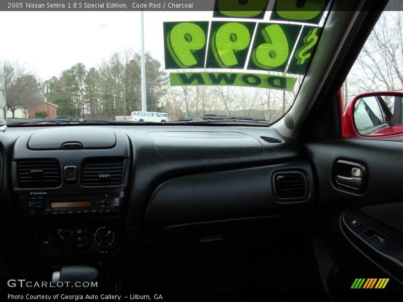 Code Red / Charcoal 2005 Nissan Sentra 1.8 S Special Edition