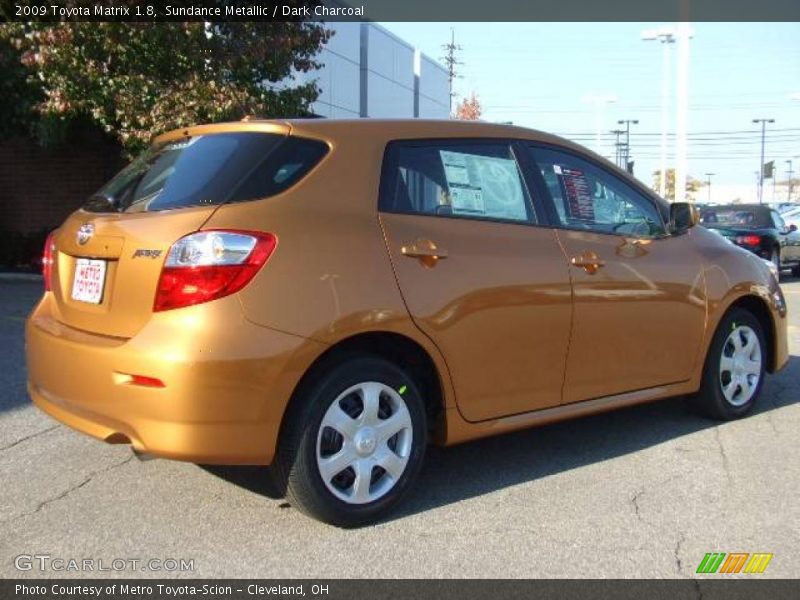Sundance Metallic / Dark Charcoal 2009 Toyota Matrix 1.8