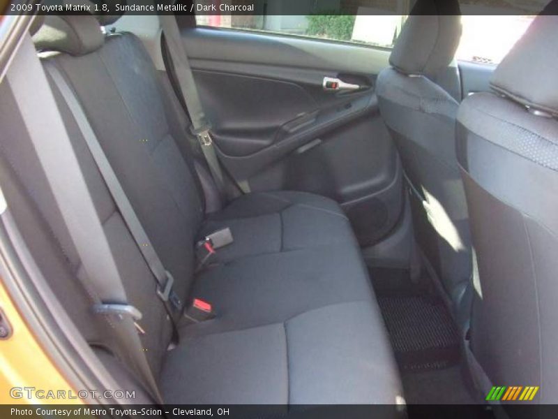 Sundance Metallic / Dark Charcoal 2009 Toyota Matrix 1.8