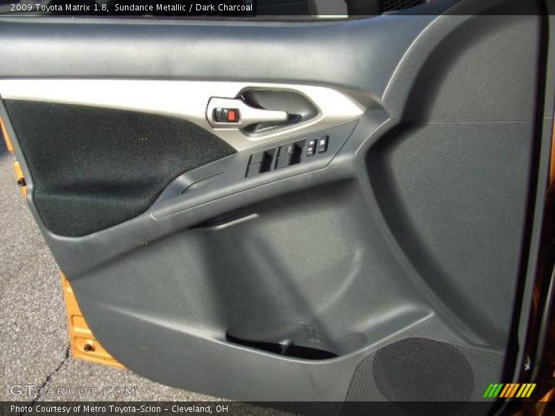 Sundance Metallic / Dark Charcoal 2009 Toyota Matrix 1.8