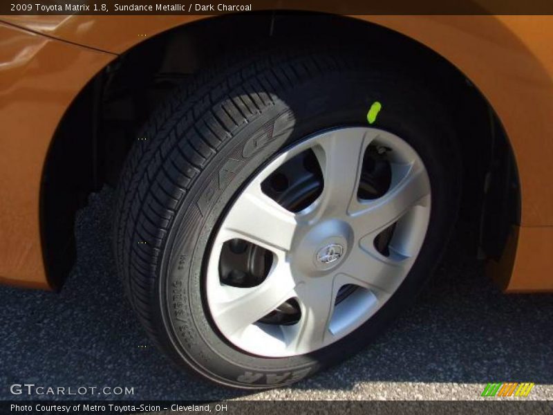 Sundance Metallic / Dark Charcoal 2009 Toyota Matrix 1.8
