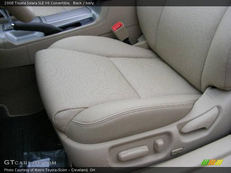 Black / Ivory 2008 Toyota Solara SLE V6 Convertible