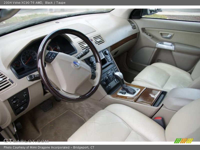 Black / Taupe 2004 Volvo XC90 T6 AWD