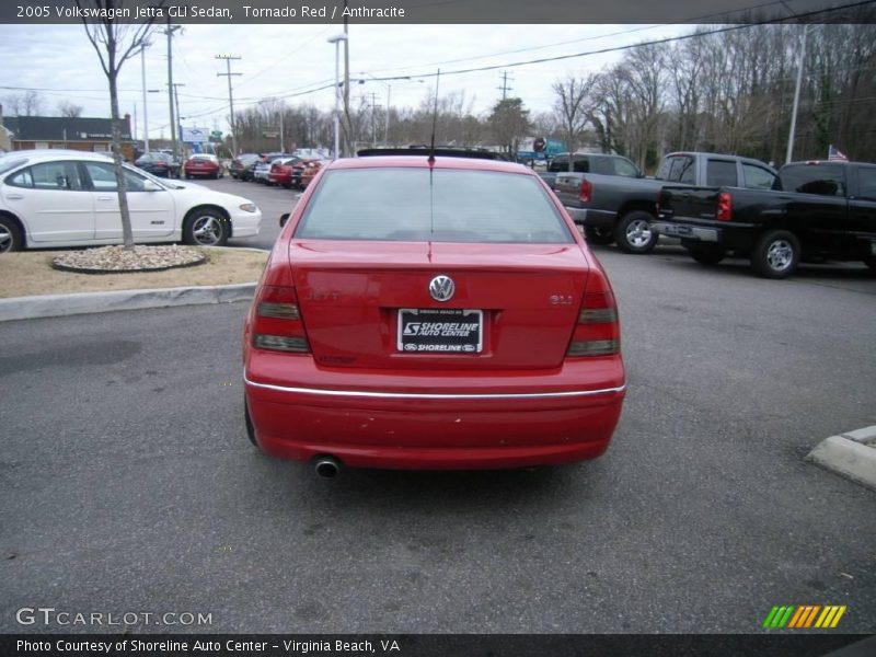 Tornado Red / Anthracite 2005 Volkswagen Jetta GLI Sedan