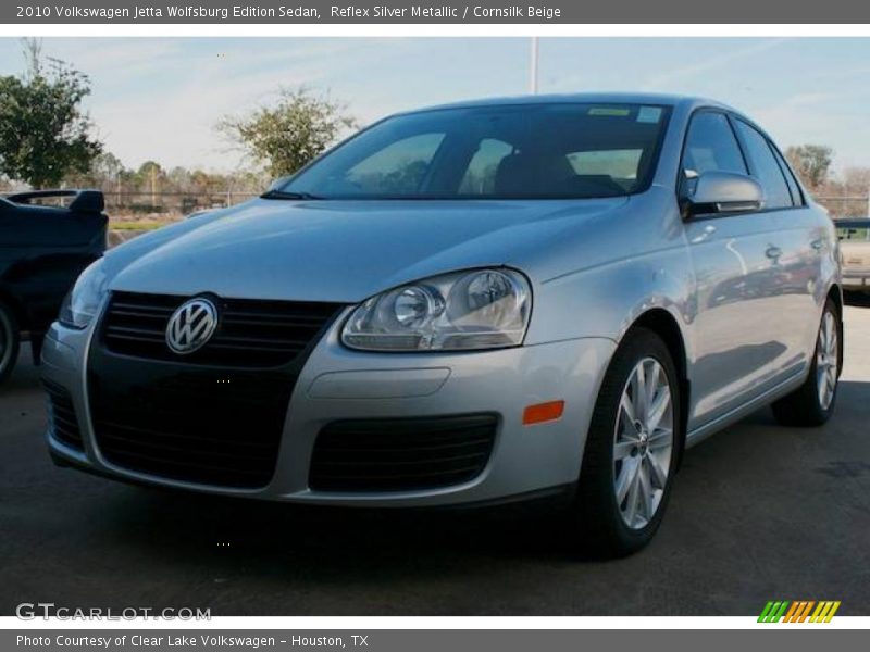 Reflex Silver Metallic / Cornsilk Beige 2010 Volkswagen Jetta Wolfsburg Edition Sedan