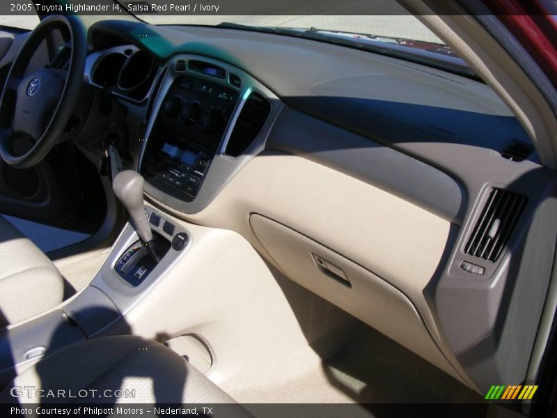 Salsa Red Pearl / Ivory 2005 Toyota Highlander I4