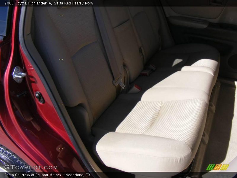 Salsa Red Pearl / Ivory 2005 Toyota Highlander I4