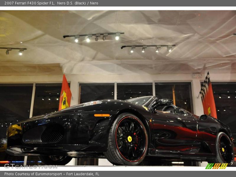 Nero D.S. (Black) / Nero 2007 Ferrari F430 Spider F1
