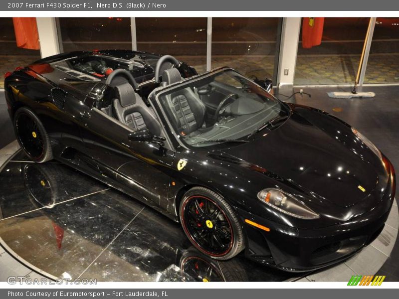 Nero D.S. (Black) / Nero 2007 Ferrari F430 Spider F1
