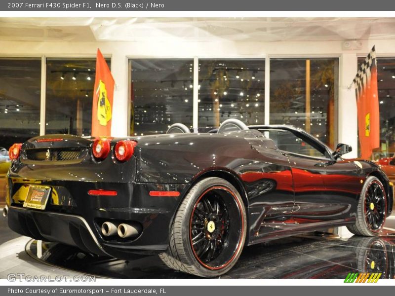 Nero D.S. (Black) / Nero 2007 Ferrari F430 Spider F1