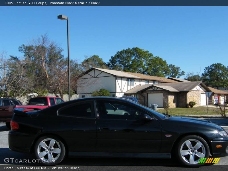 Phantom Black Metallic / Black 2005 Pontiac GTO Coupe