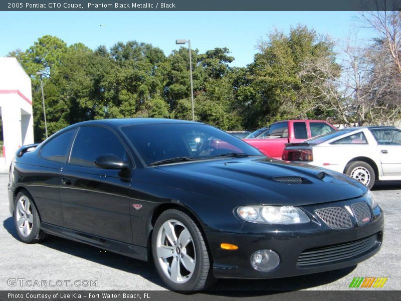 Phantom Black Metallic / Black 2005 Pontiac GTO Coupe