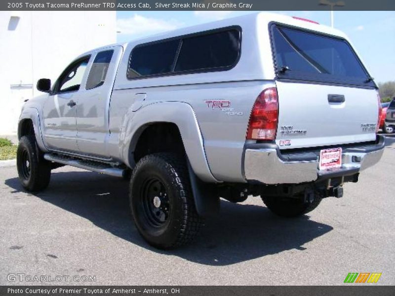 Silver Streak Mica / Graphite Gray 2005 Toyota Tacoma PreRunner TRD Access Cab