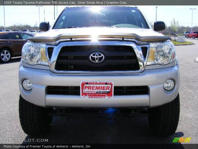 Silver Streak Mica / Graphite Gray 2005 Toyota Tacoma PreRunner TRD Access Cab
