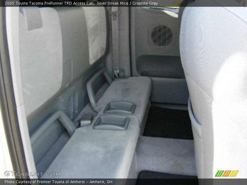 Silver Streak Mica / Graphite Gray 2005 Toyota Tacoma PreRunner TRD Access Cab