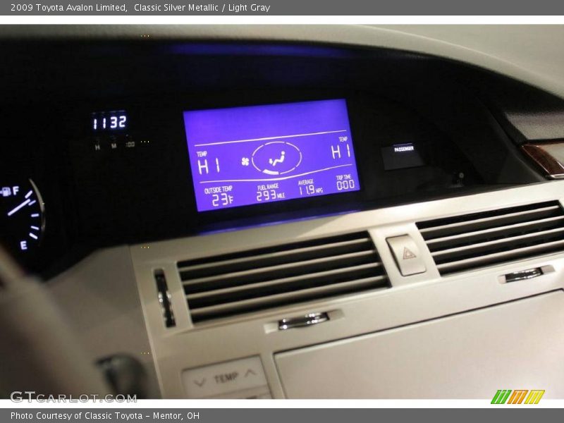 Classic Silver Metallic / Light Gray 2009 Toyota Avalon Limited