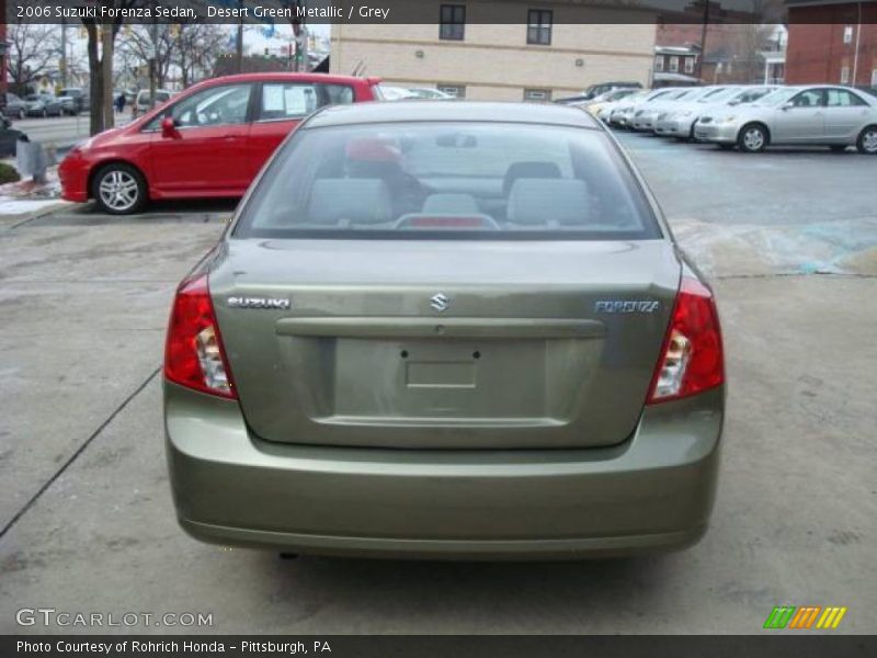 Desert Green Metallic / Grey 2006 Suzuki Forenza Sedan
