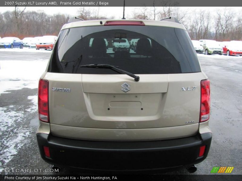 Prairie Gold Metallic / Beige 2007 Suzuki XL7 Luxury AWD
