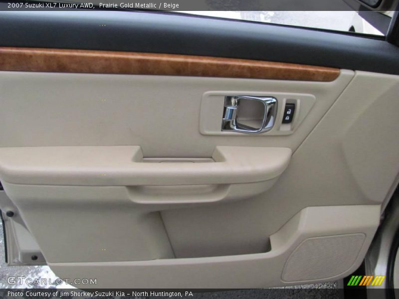 Prairie Gold Metallic / Beige 2007 Suzuki XL7 Luxury AWD