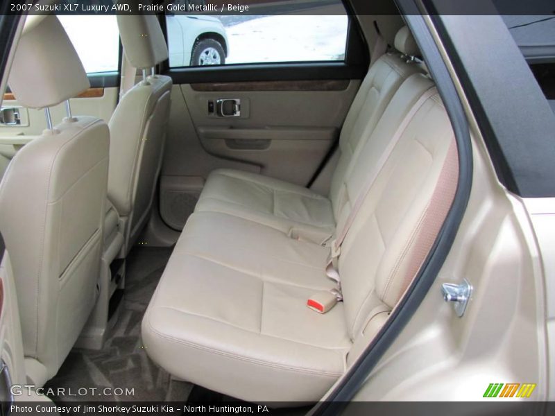 Prairie Gold Metallic / Beige 2007 Suzuki XL7 Luxury AWD