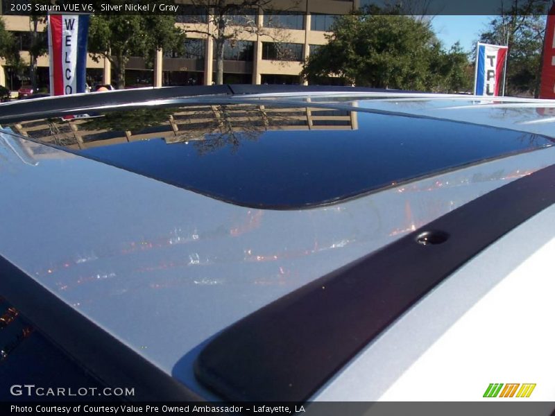 Silver Nickel / Gray 2005 Saturn VUE V6