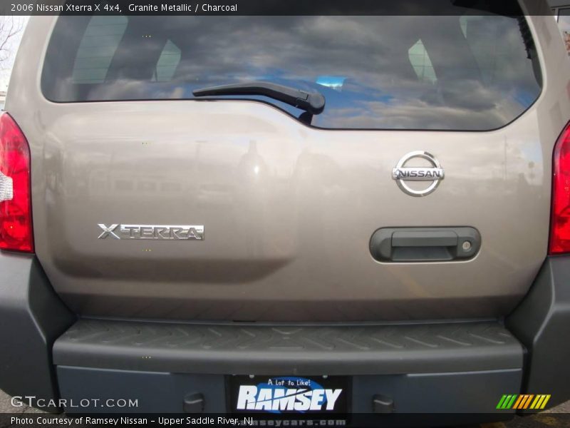 Granite Metallic / Charcoal 2006 Nissan Xterra X 4x4