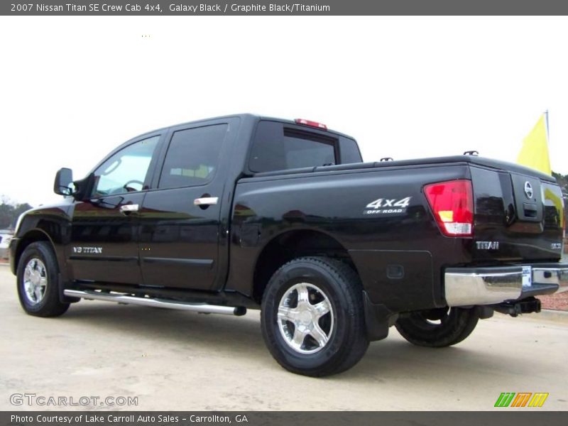 Galaxy Black / Graphite Black/Titanium 2007 Nissan Titan SE Crew Cab 4x4