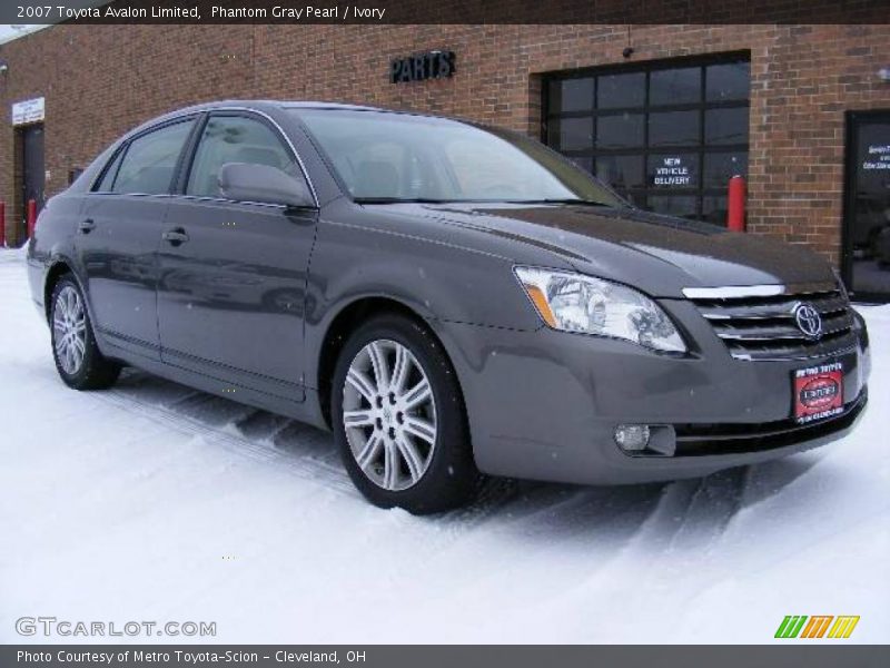 Phantom Gray Pearl / Ivory 2007 Toyota Avalon Limited